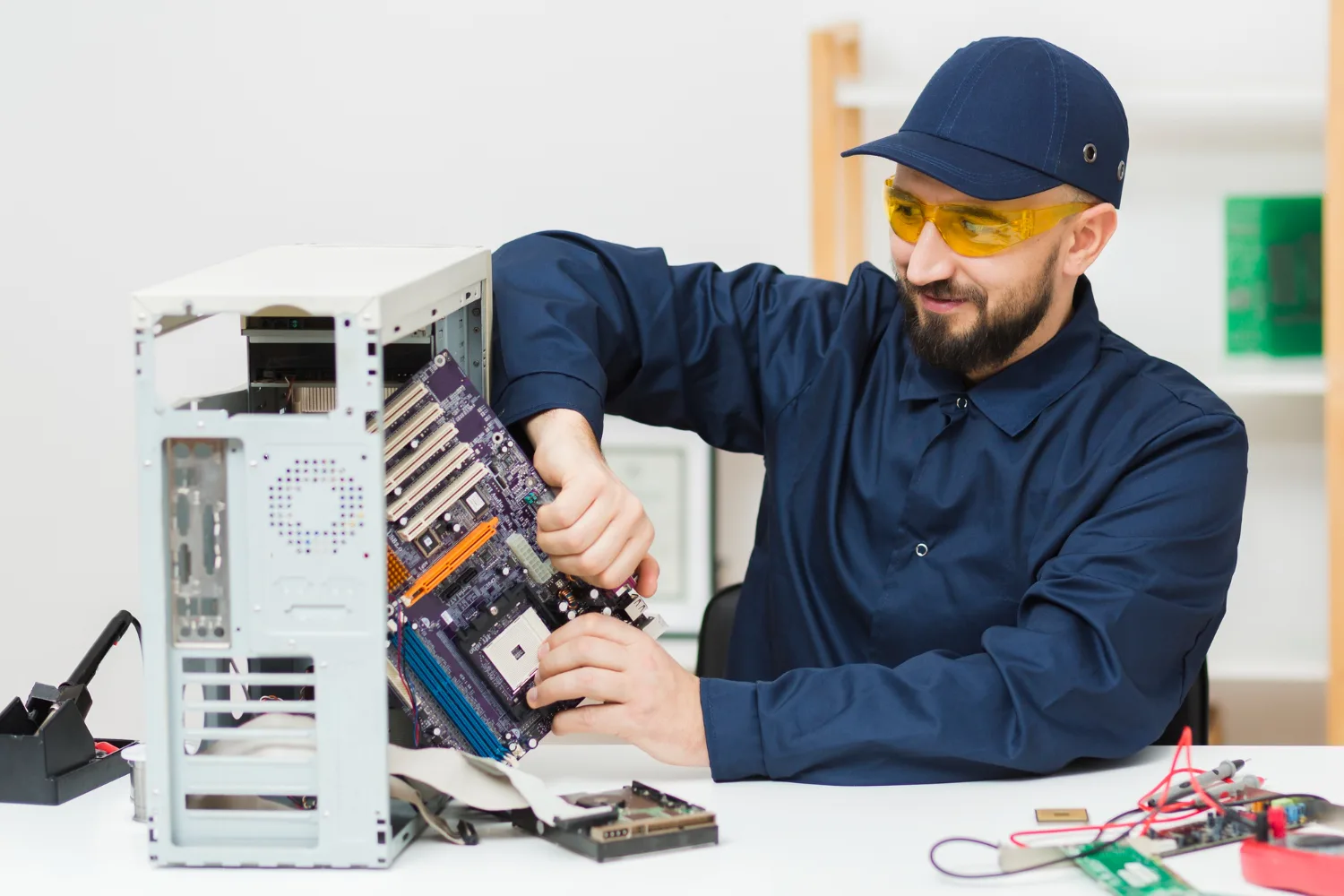 Comprehensive Tablet Repair Services - 九游junchenmu